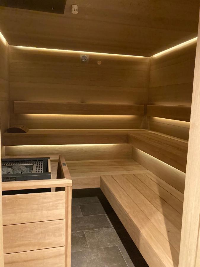 Hahnenkamm Suite Ski-In Ski-Out Direkt An Der Hahnenkammbahn Kitzbühel Esterno foto