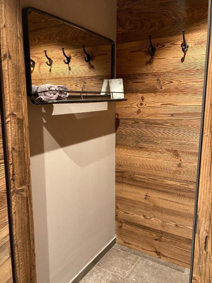 Hahnenkamm Suite Ski-In Ski-Out Direkt An Der Hahnenkammbahn Kitzbühel Esterno foto