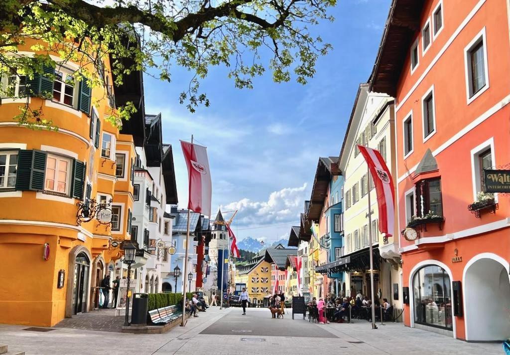 Hahnenkamm Suite Ski-In Ski-Out Direkt An Der Hahnenkammbahn Kitzbühel Esterno foto